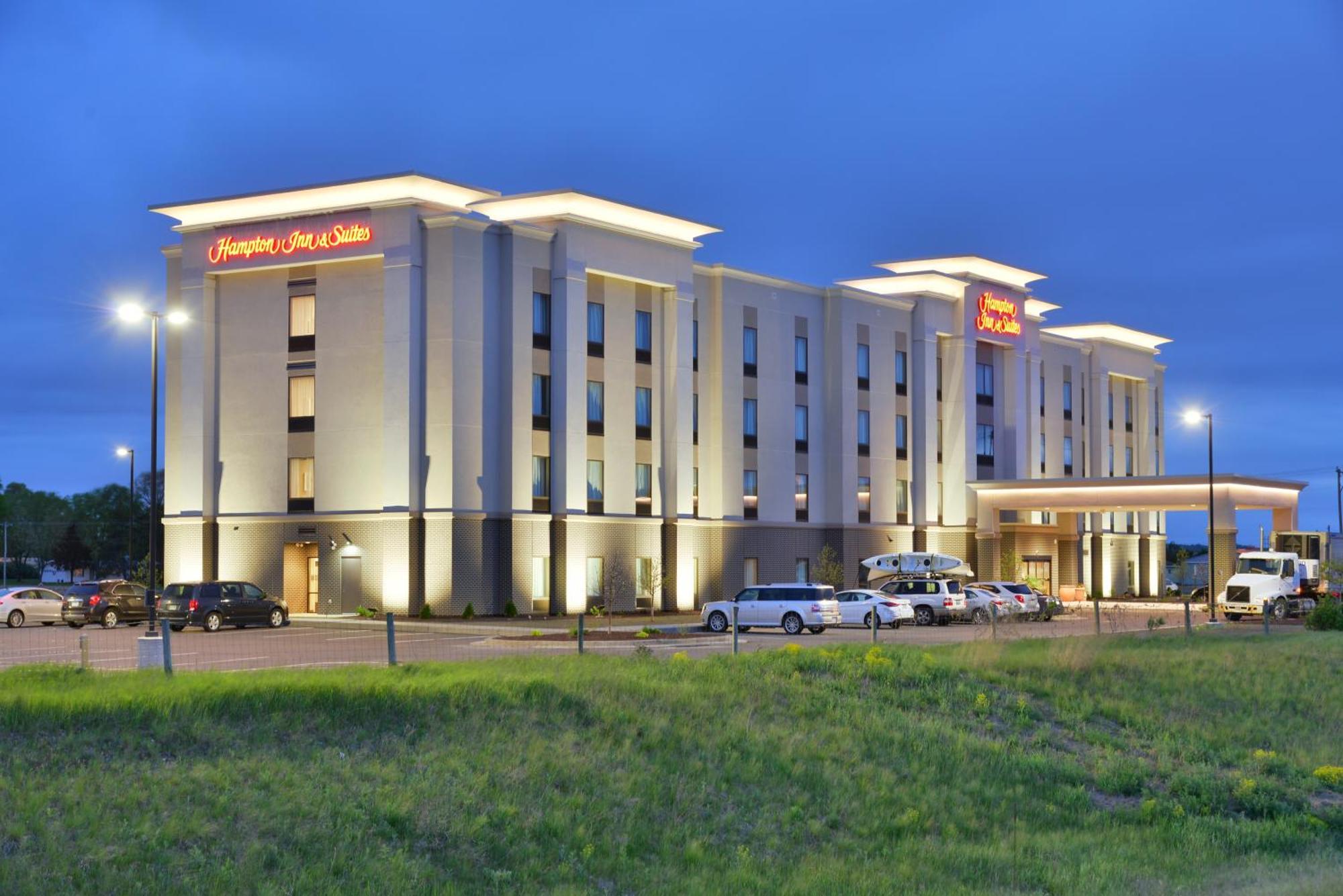 Hotel Hampton &