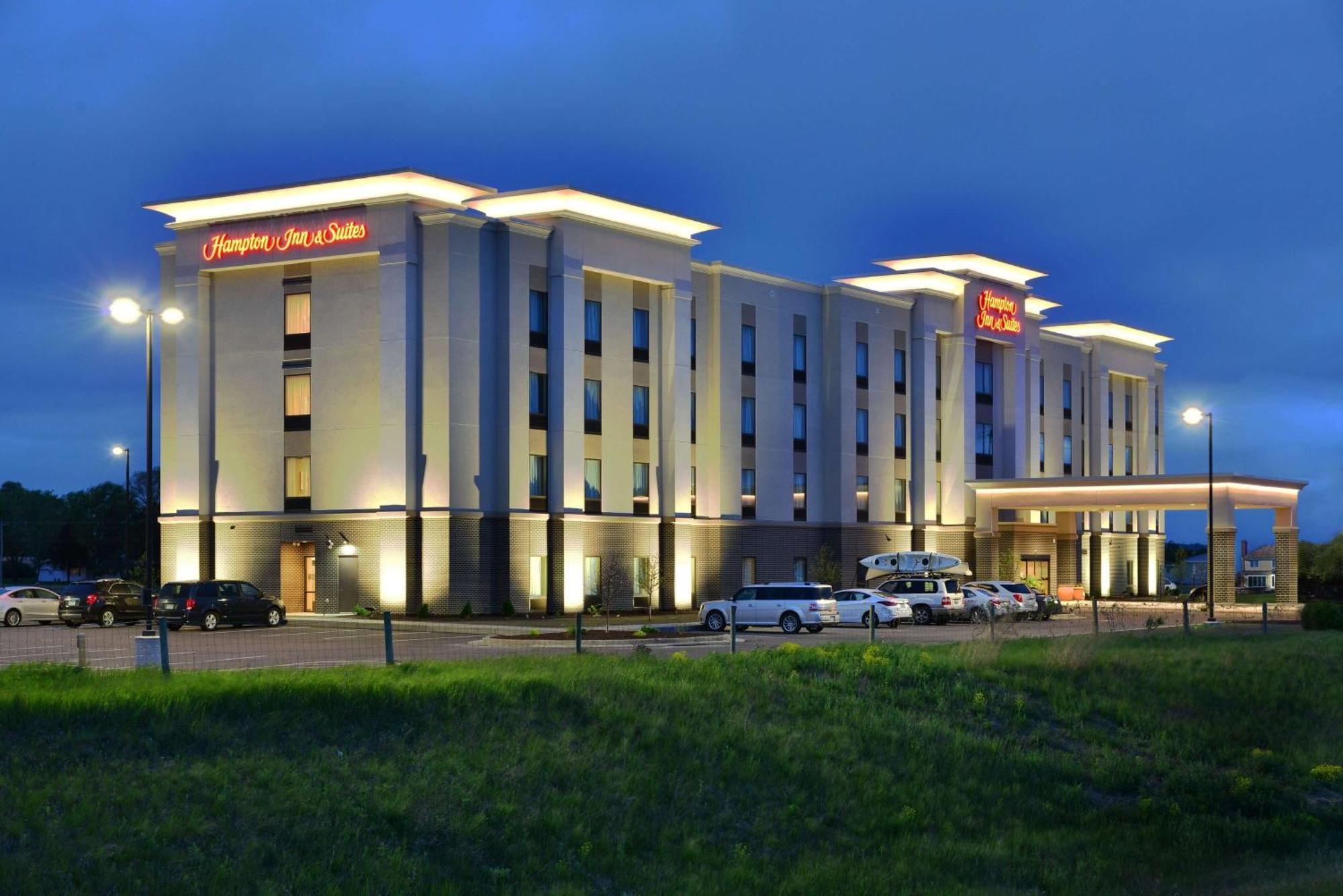 Hotel Hampton &